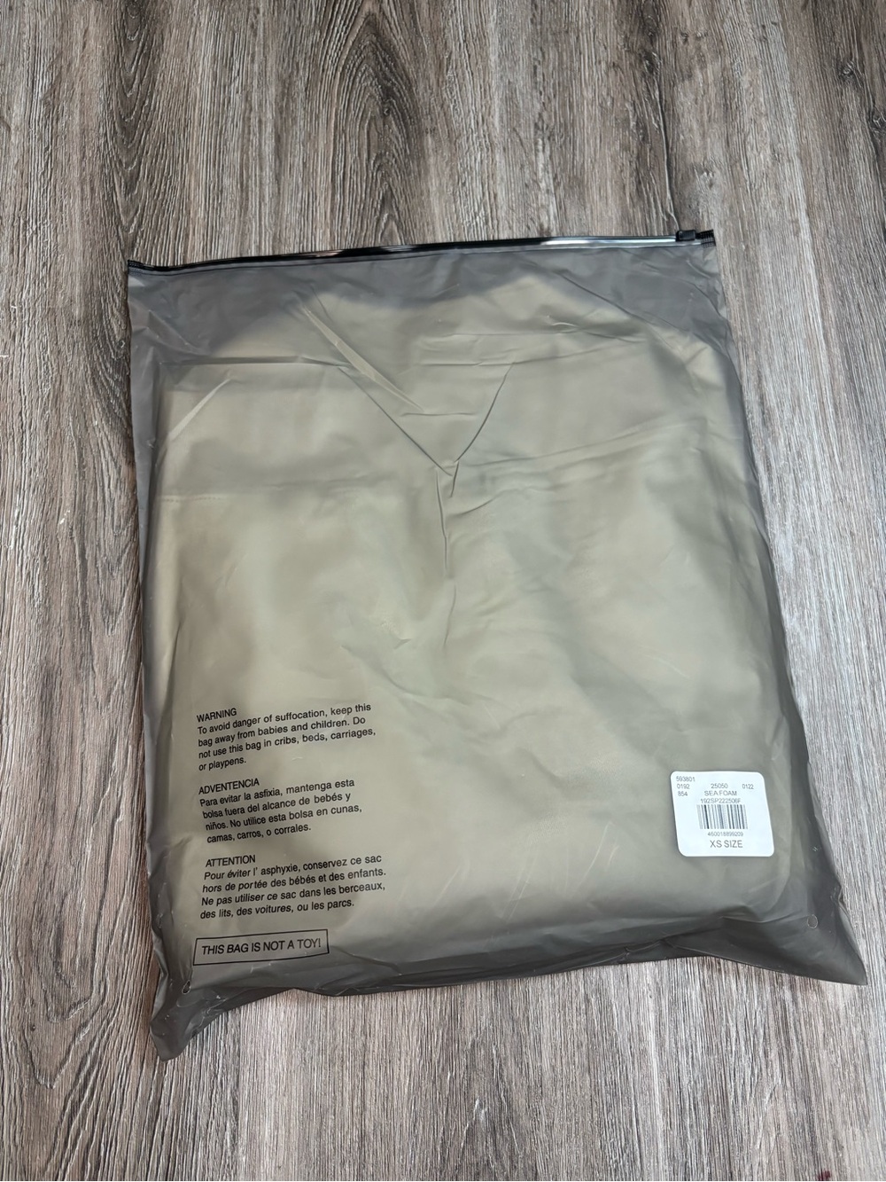 Ss22 fear of god essentials Seafoam crewneck - Picture 7 of 7
